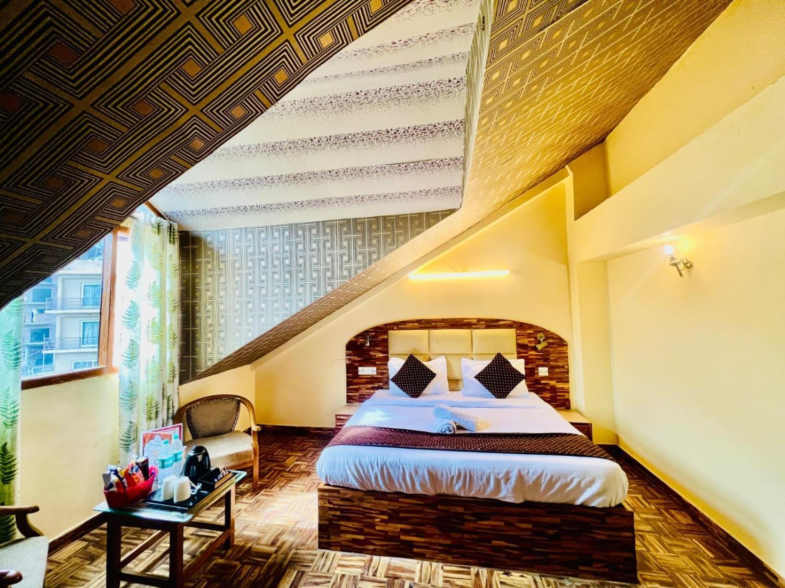Hotel Kalinga Grand - Luxury Comfort !! Travellers Delight !! Budget Friendly !! Prime Location !! Guest Favourite Manāli Exterior foto